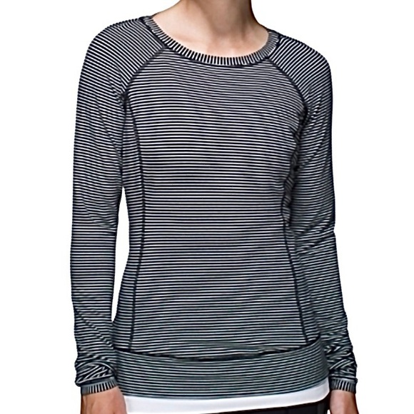 Like New Lululemon Race Your Pace Hyperstripe B/W Striped Long Sleeve Top 6 - Picture 1 of 7